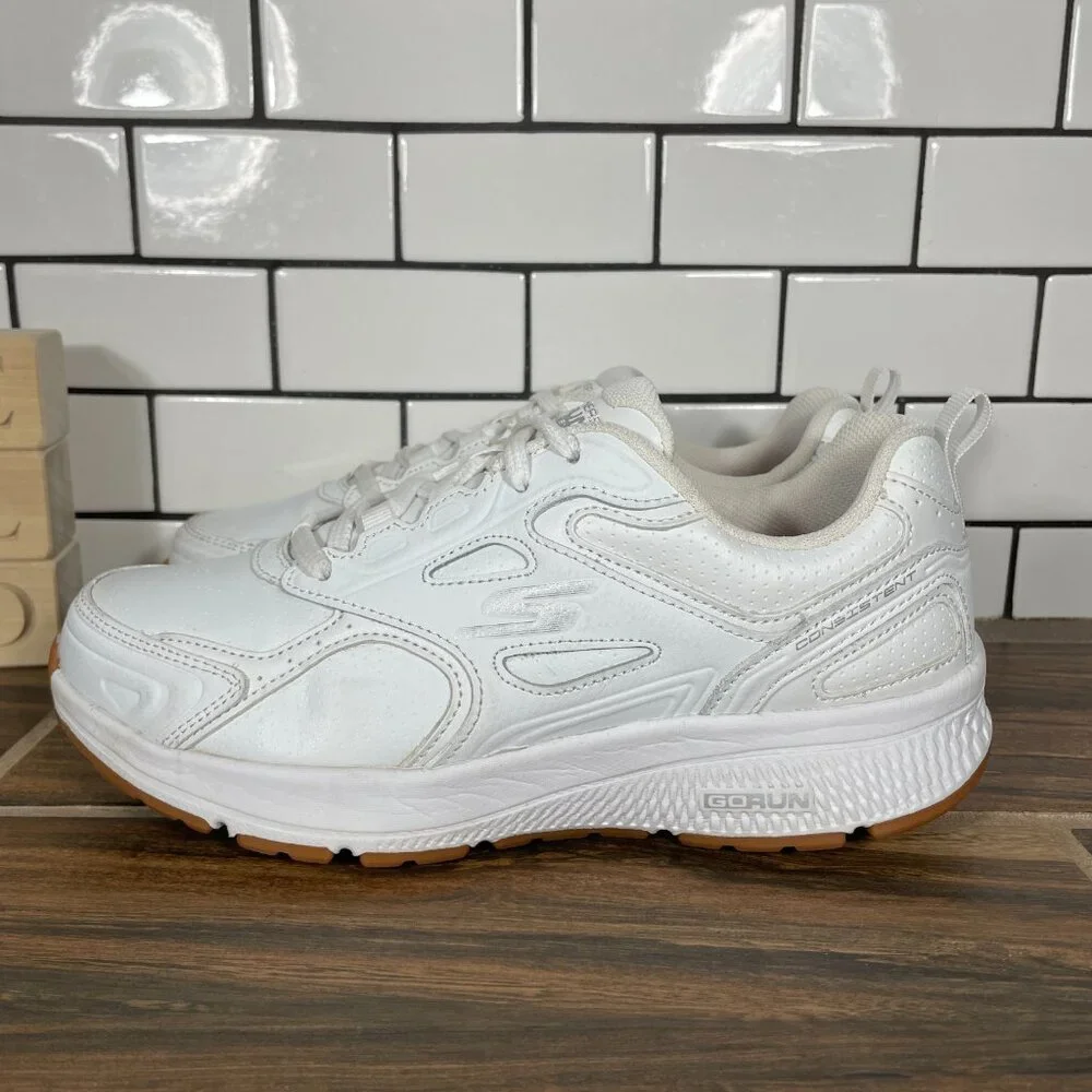 Skechers Go Run Consistent Broad Spectrum Shoes Womens 7 White Leather Sneakers